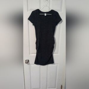 Old Navy Maternity dress, size small. Scoop neck short sleeve